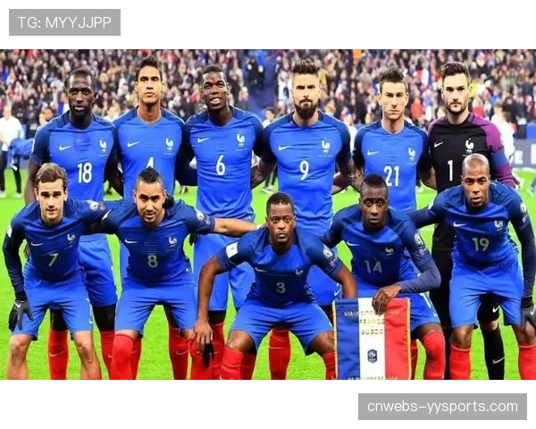 法国队大名单公布:姆巴佩领衔,18岁新星马格纳首次入选